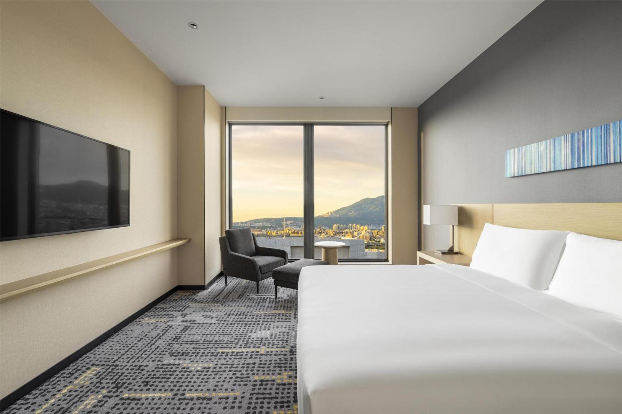 Hyatt Place New Taipei City Xinzhuang Exterior photo